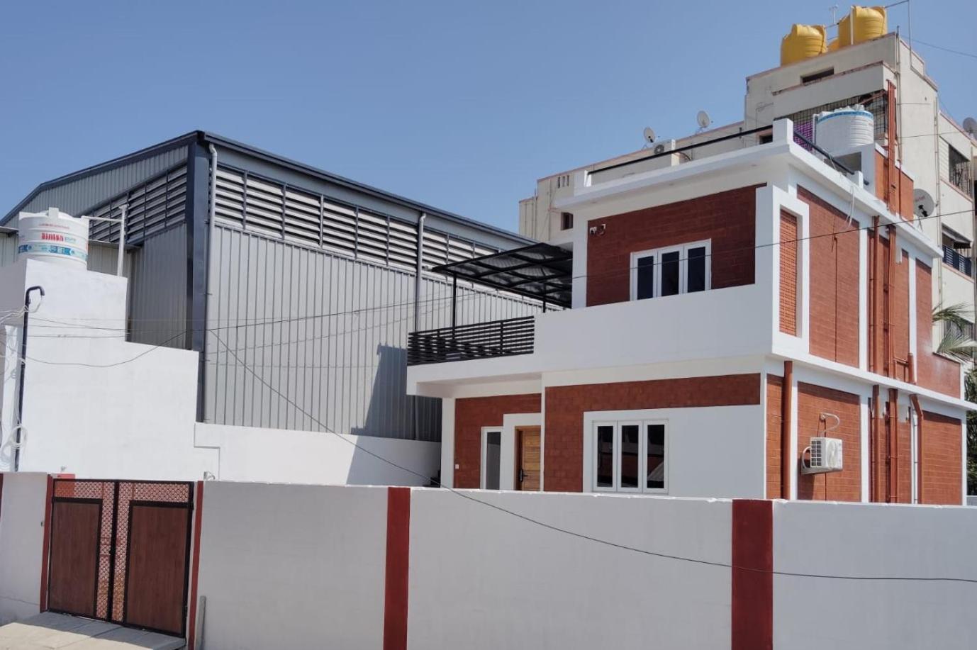 Crimson Villa Puducherry Buitenkant foto