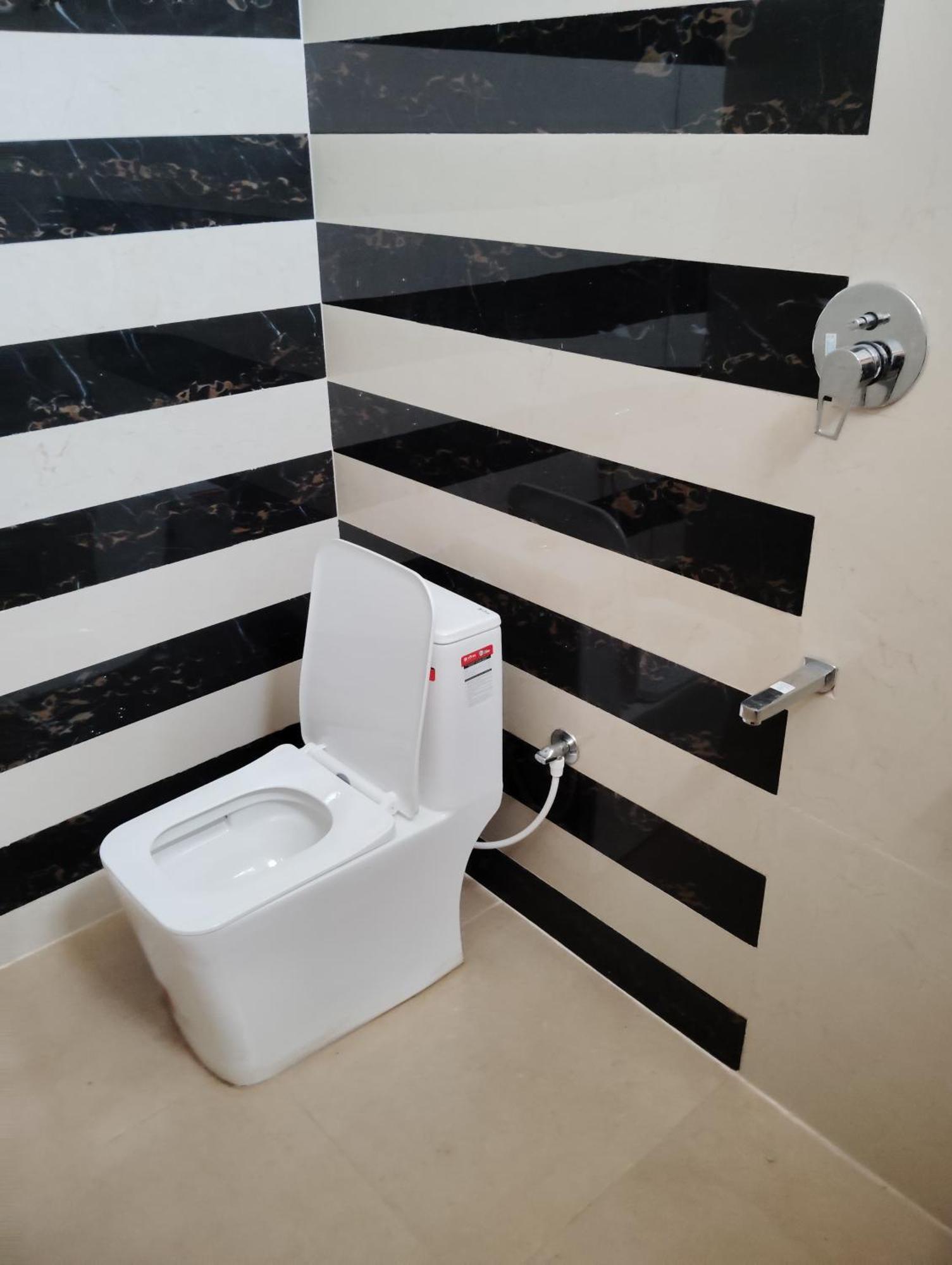 Crimson Villa Puducherry Buitenkant foto